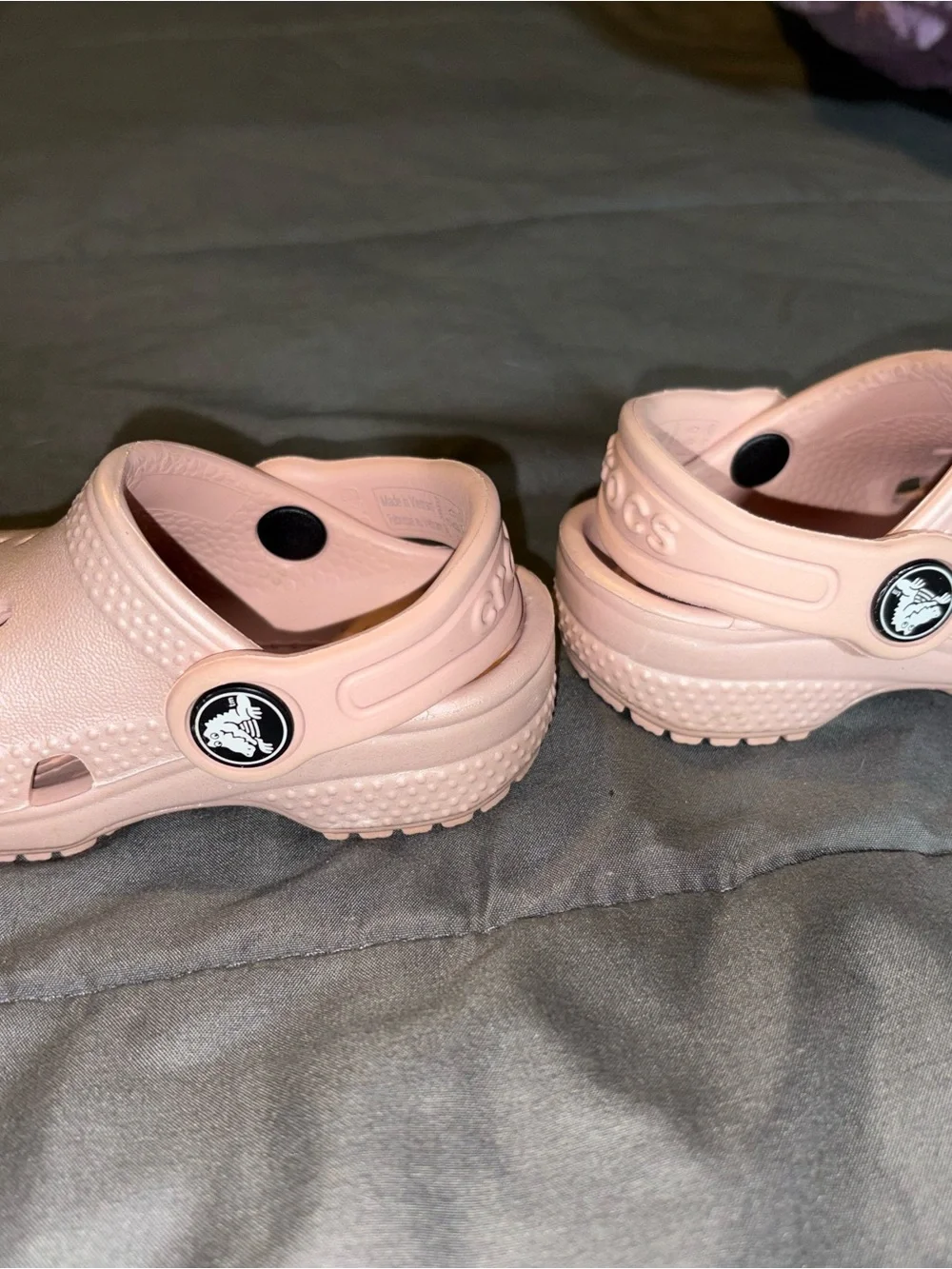 CROCS Kids Classic Clog in Light Pink